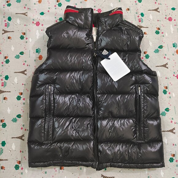 Moncler Other - Moncler Padded Logo-Patch Gilet